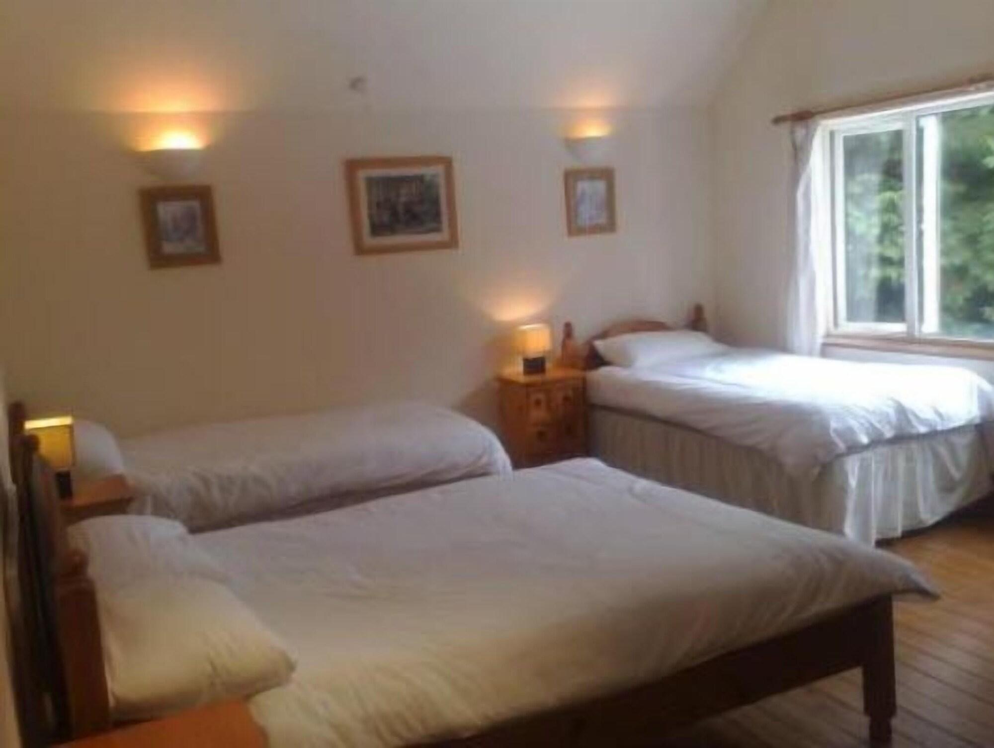 Achill Guest House Solihull Extérieur photo